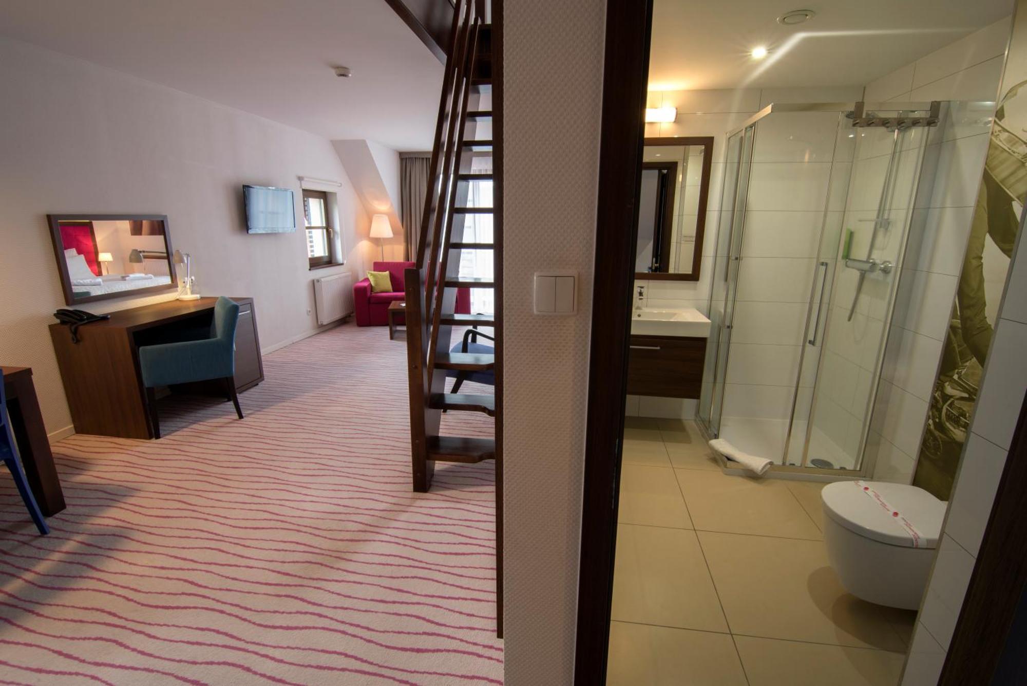Aparthotel Flinski Sport & Spa Świeradów-Zdrój Δωμάτιο φωτογραφία